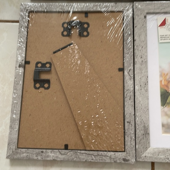 Light gray / white wood look 4x6 picture frame. NWT set of 5 - Picture 8 of 8